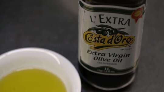 橄榄油视频素材模板下载