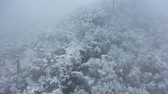 【航拍】东湖磨山雪景01