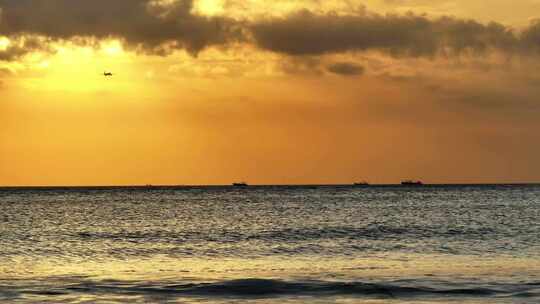 大海夕阳飞机降落夕阳巴金兰海边夕阳