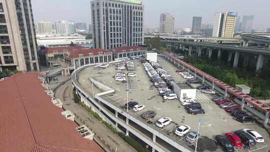 上海中环共和新路综合客运交通枢纽公交站