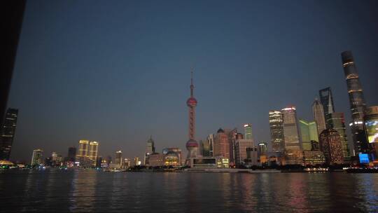 上海外滩人流4K实拍视频素材模板下载