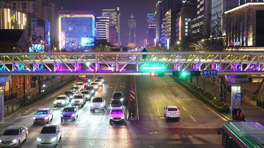 杭州城市街头车流夜景