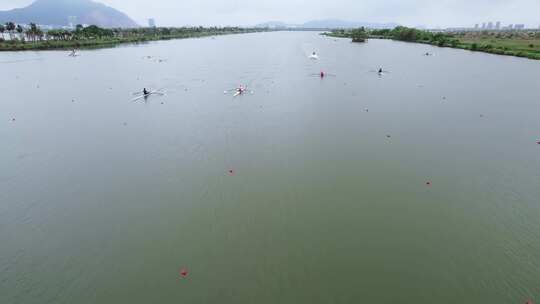 公园湖面静水多人赛艇比赛航拍4K