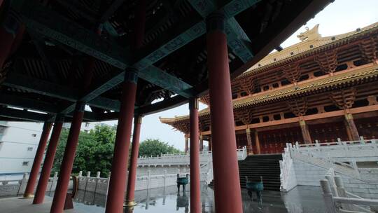 柳州文庙中式庭院古建筑雨景雨季大雨暴雨