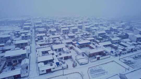 航拍农村大雪氛围感