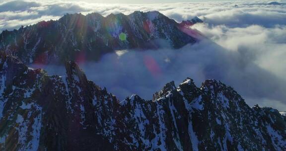 四川巴郎山航拍4k素材雪山日出风景飞跃山峰