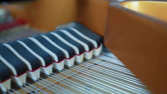 钢琴内部结构特写素材