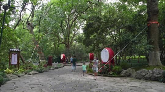 杭州飞来峰灵隐寺大门