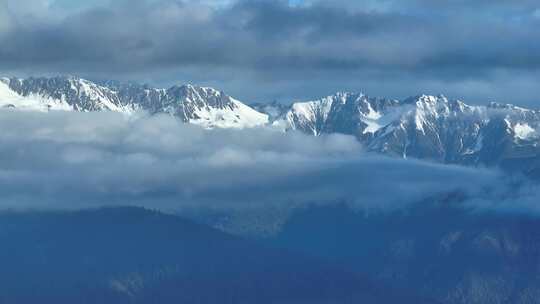 梅里雪山