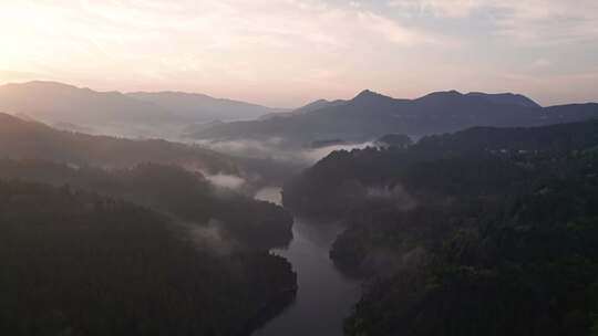 四川山脉大山航拍