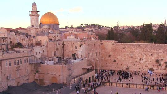 游客在耶路撒冷老城参观游览视频素材模板下载