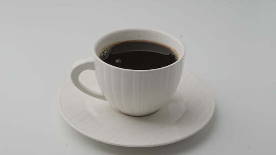 一杯黑咖啡 美式咖啡