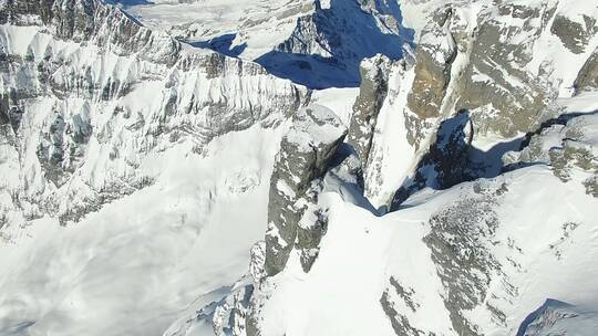 雪山航拍视频素材模板下载