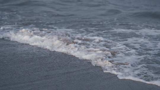 大气唯美海浪 浪花拍打海面