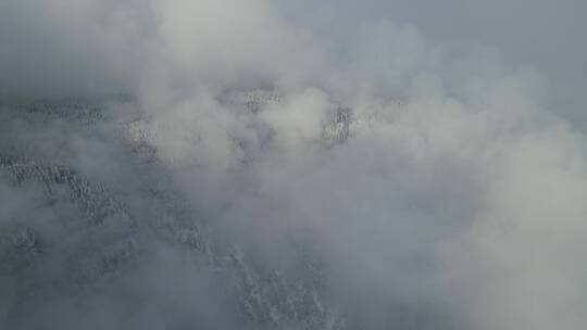 四川瓦屋山著名风景区雪景雾凇雪山航拍