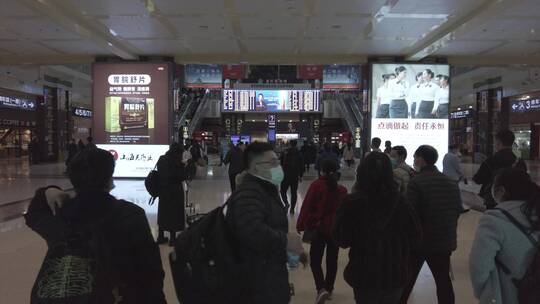 北京火车站进站4K实拍视频素材模板下载