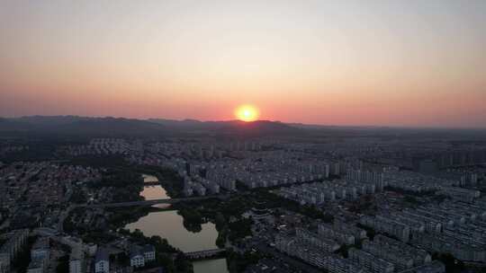 城市日落晚霞夕阳西下航拍