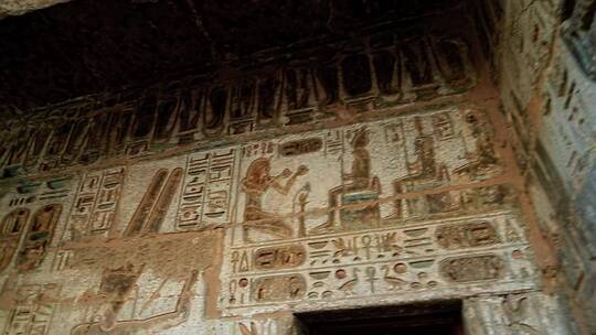 埃及哈布城神庙中的浮雕