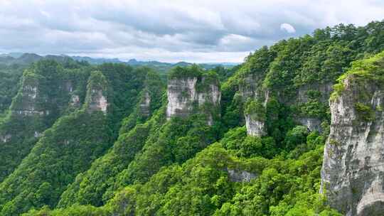 世界遗产地喀斯特 施秉云台山 白云岩山峰