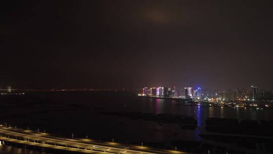 城市道路夜景航拍公路交通车流夜晚马路车辆