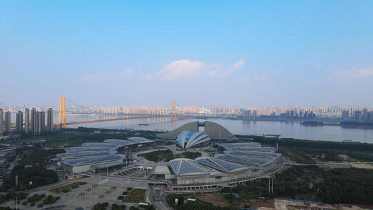 航拍武汉城市地标现代建筑国际博览中心
