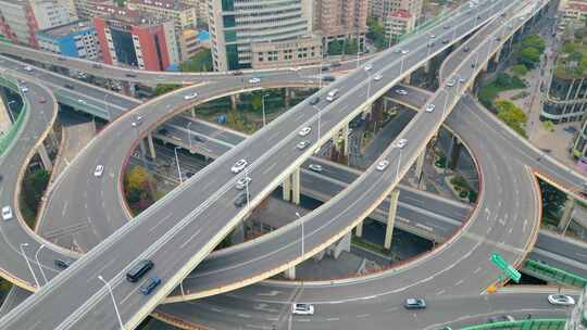 上海市黄浦区鲁班路立交桥车流城市风景视频视频素材模板下载