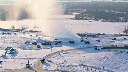 哈尔滨冰雪大世界人工造雪视频素材模板下载