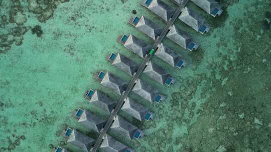 海岛 马尔代夫 水屋 航拍 俯拍 海岛度假
