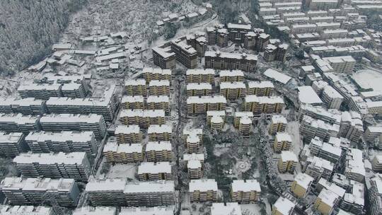 航拍湖南怀化城市雪景