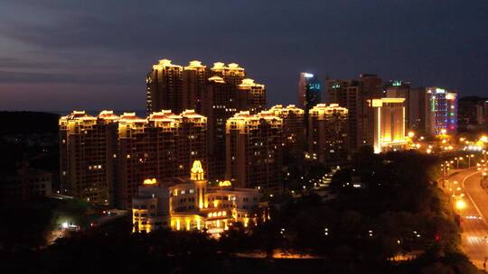 航拍环绕威海海湾国际楼盘夜景