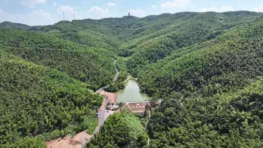 蓝天白云 航拍湖南衡阳蔡伦竹海 远山空镜