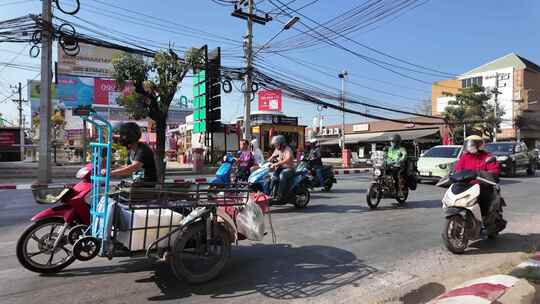 阿努善市场入口处街景