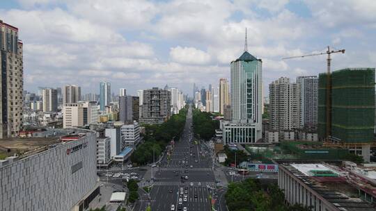 广西南宁城市风光民族大道交通航拍