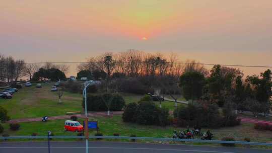 苏州太湖三洋夕照日落航拍露营视频素材模板下载