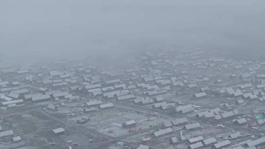 新疆禾木村雪景航拍