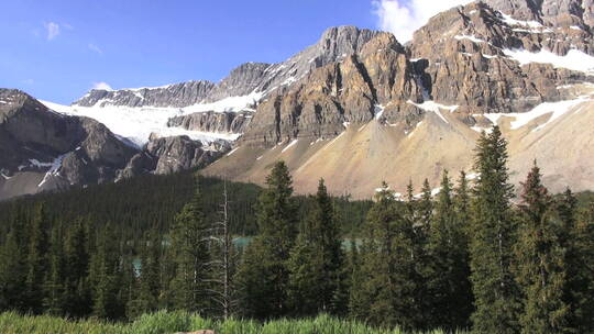 高山与森林