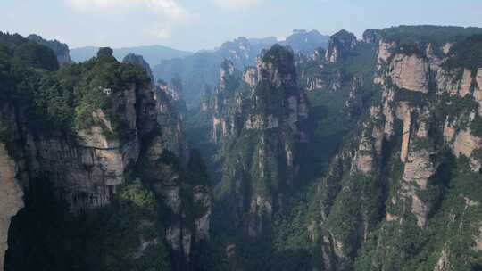 湖南省张家界景区阿凡达取景地奇峰穿云航拍