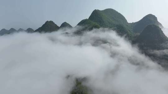 平塘大桥平流雾航拍