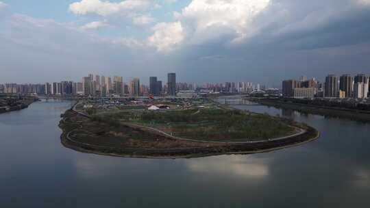 长沙湘江浏阳河火车夕阳城市街道鸭嘴公园