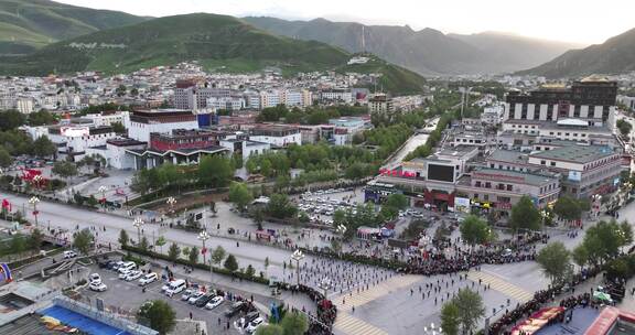 青海玉树 玉树城区航拍 美丽中国