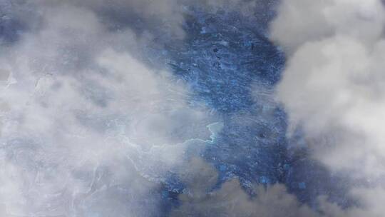 新疆-云雾俯冲勾勒轮廓