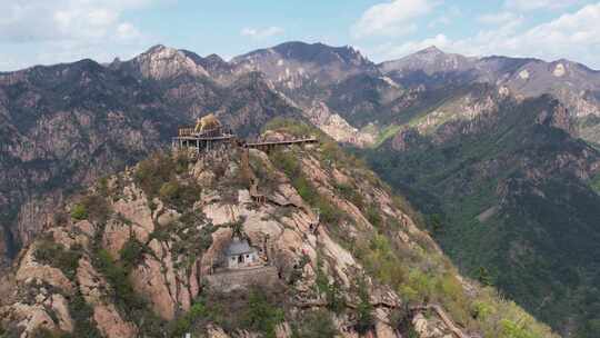 秦皇岛背牛顶景区航拍燕山山脉长城金牛风光