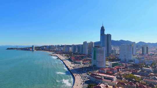 航拍山东烟台滨海城市建筑海岸线风光全景