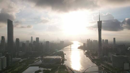 广州塔珠江新城猎德大桥阳光延时航拍朝阳