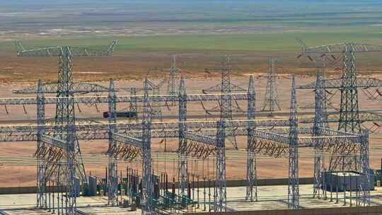 荒漠变电站 新能源高压电发电站电力设备视频素材模板下载