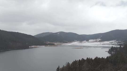 「有版权」航拍普达措国家公园雪景4K-18