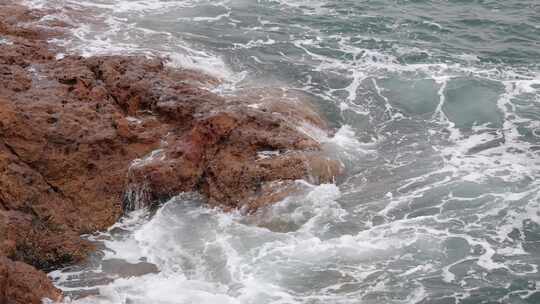 深圳海岸线-大梅沙礁石风起浪涌