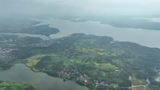 田园乡村航拍鄱阳湖湿地公园农村湖泊田野