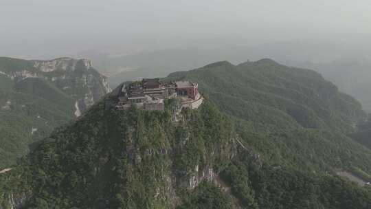 河南焦作云台红石峡瀑布茱萸峰山峰景区航拍