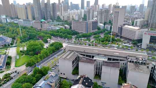 湖北武汉东湖城市风景风光航拍车流交通听涛